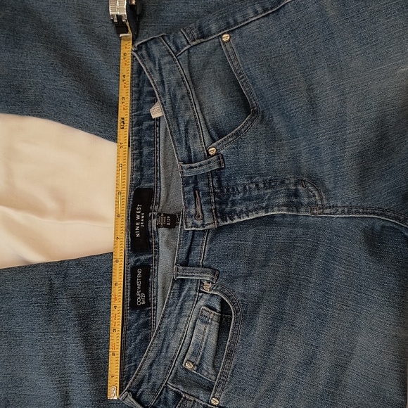 Nine West 29" mid-rise cropped jeans - Picture 4 of 9